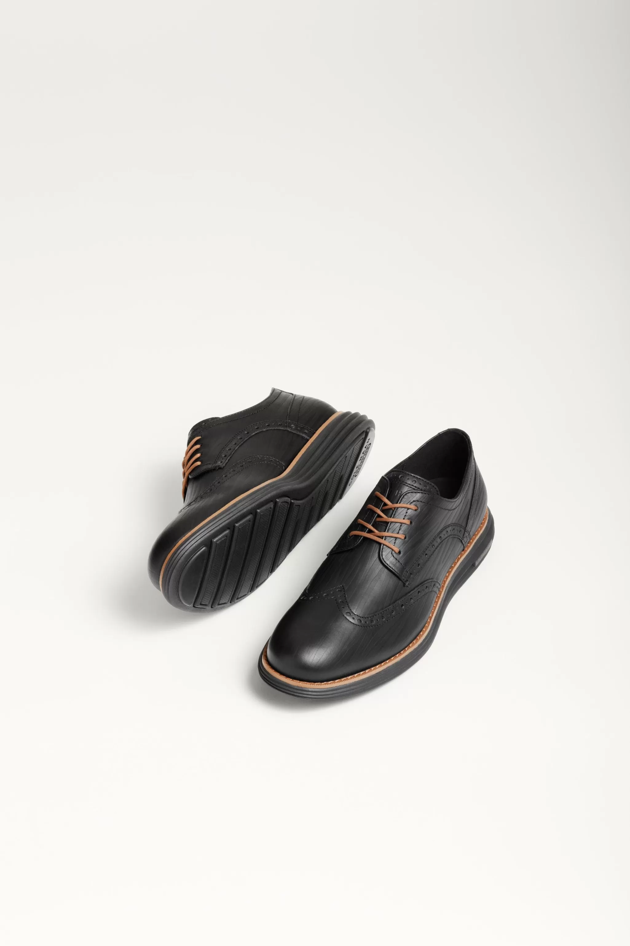 Shop Woman's ØriginalGrand Remastered Wingtip Oxford Mujer Ver Todo